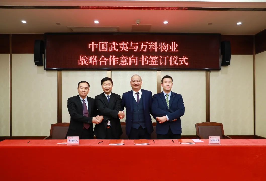 1609405791104859.jpg 640.webp (1).jpg