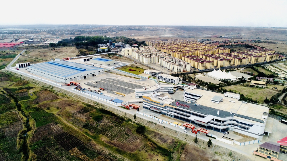 1623807685761576.jpg 肯建筑工業(yè)化航拍圖_愛奇藝.jpg