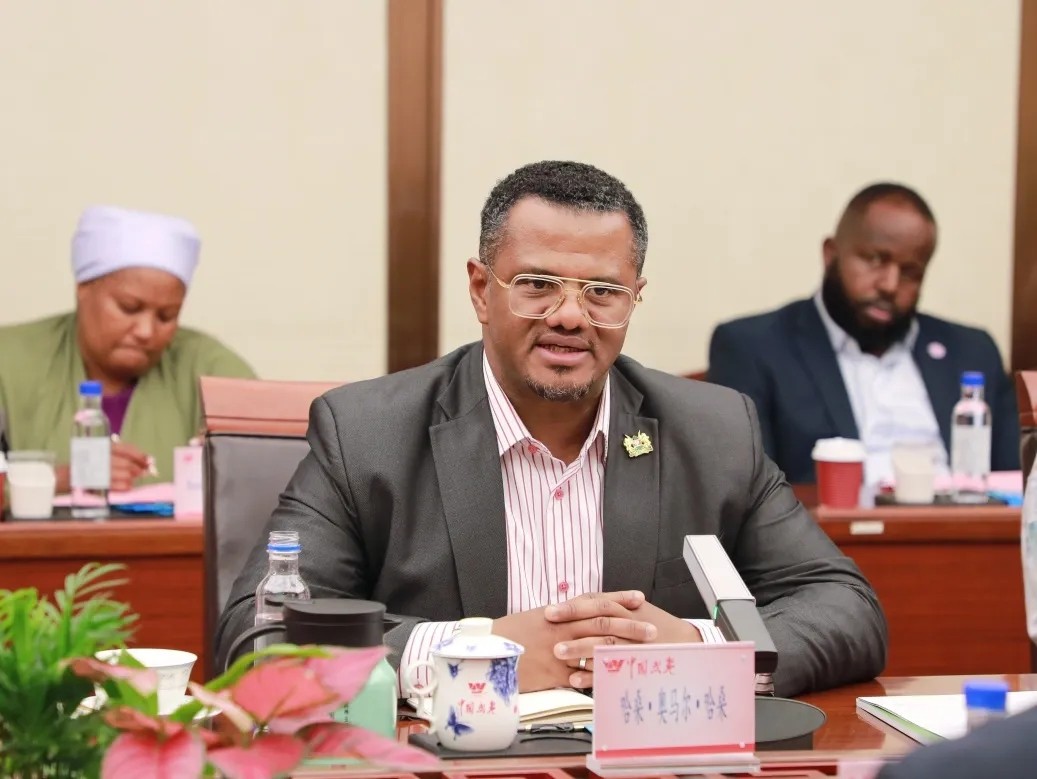 1745824397826382.jpg 1745824397826382.jpg