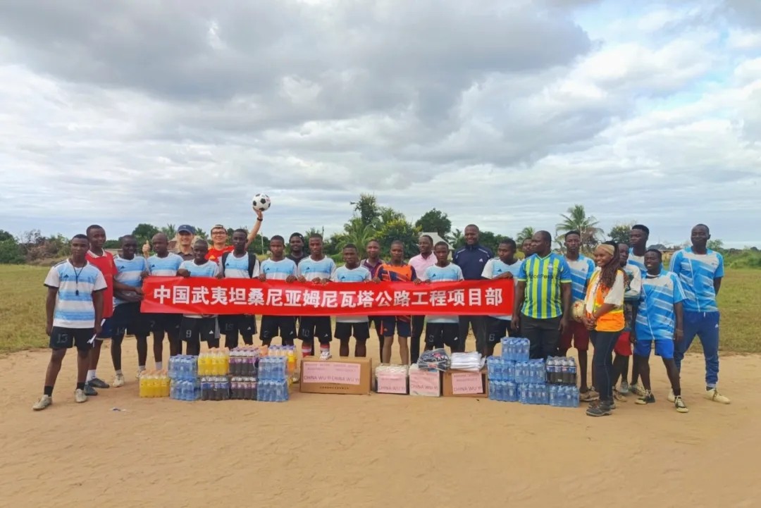 1748567560133669.jpg 1748567560133669.jpg